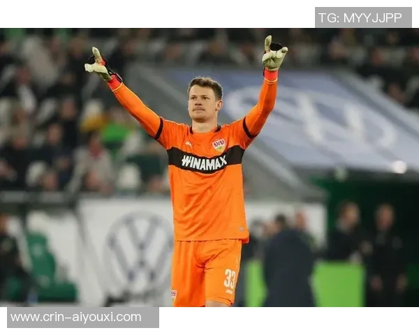 没熬过...29岁努贝尔仍在外租被拜仁灌5球 22岁乌尔比希逐步上位